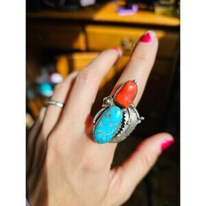Vintage Navajo Turquoise & Coral Sterling Knuckle Length Statement Ring